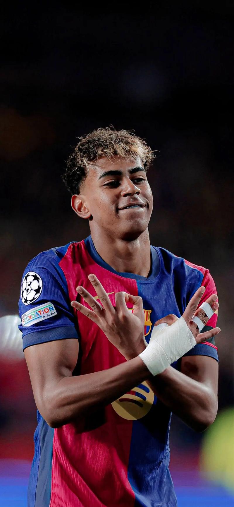 TA：桑切斯最近在逐渐进步，他已成为英超最可靠的门将之一（TA：桑切斯状态稳步提升，已跻身英超最稳健门将行列）