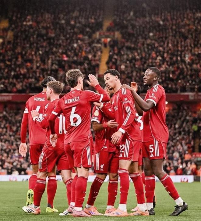 越看越离谱的VAR（愈看愈荒诞的VAR）