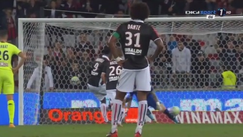 DO：阿森纳小将道曼脚踝韧带损伤，预计将缺席2个月（阿森纳新星道曼脚踝韧带受伤 预计缺阵两个月）